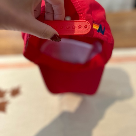 SIGNATURE MALIBU VINTAGE NYLON TRUCKER HAT - Picture 3 of 4